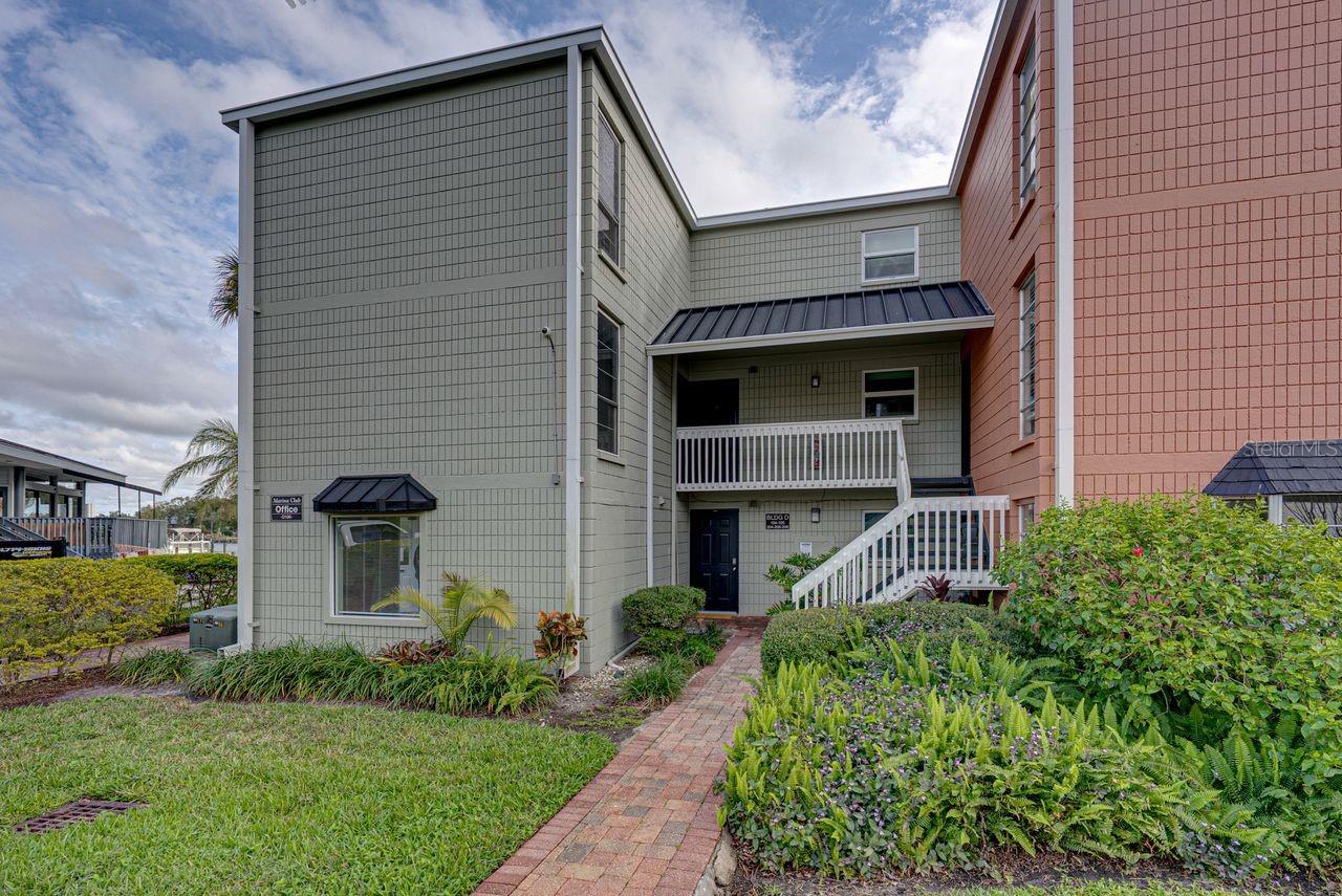 Image 2 of 26 For 2424 Tampa Bay Boulevard D205