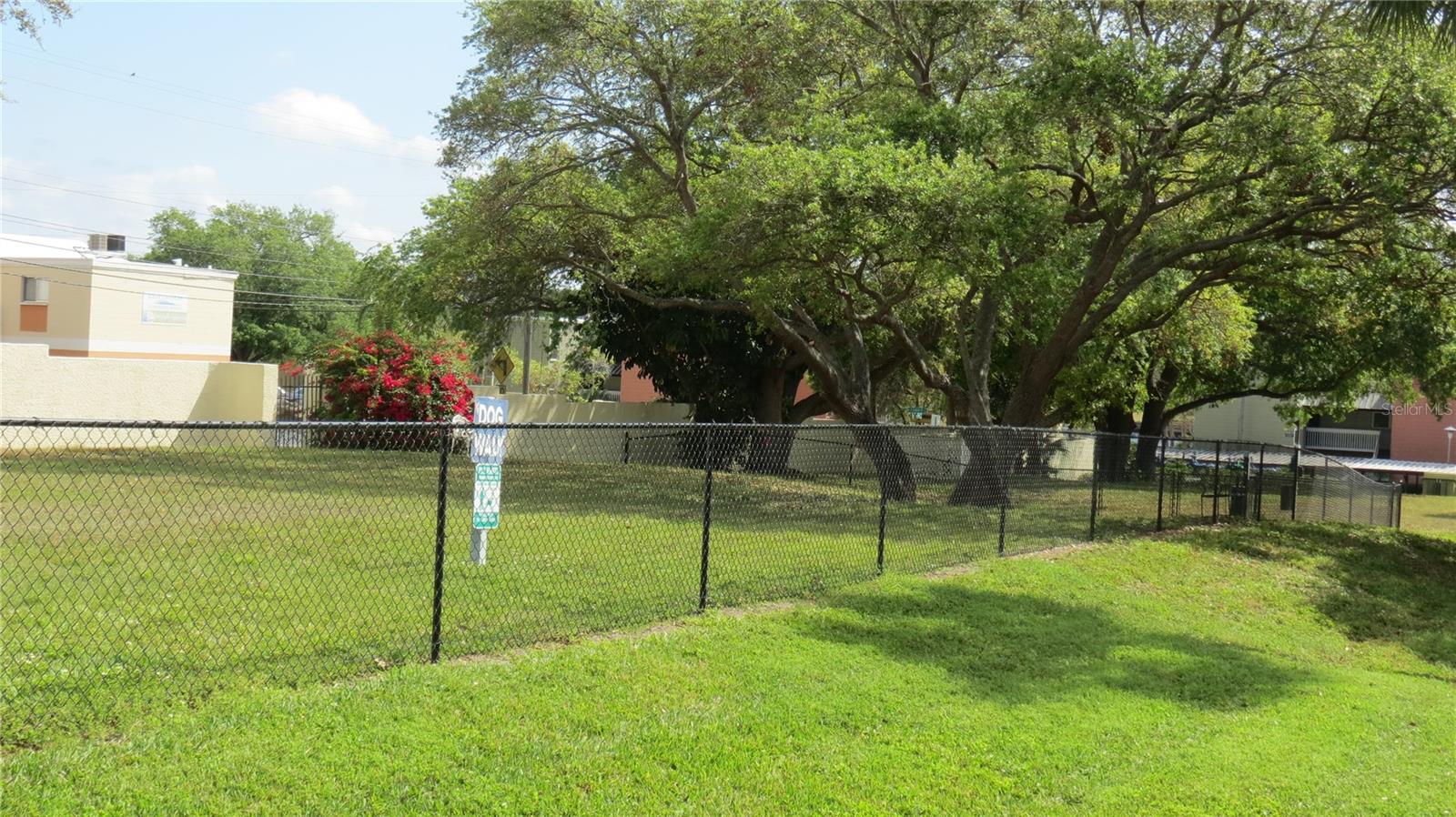 Image 20 of 26 For 2424 Tampa Bay Boulevard D205