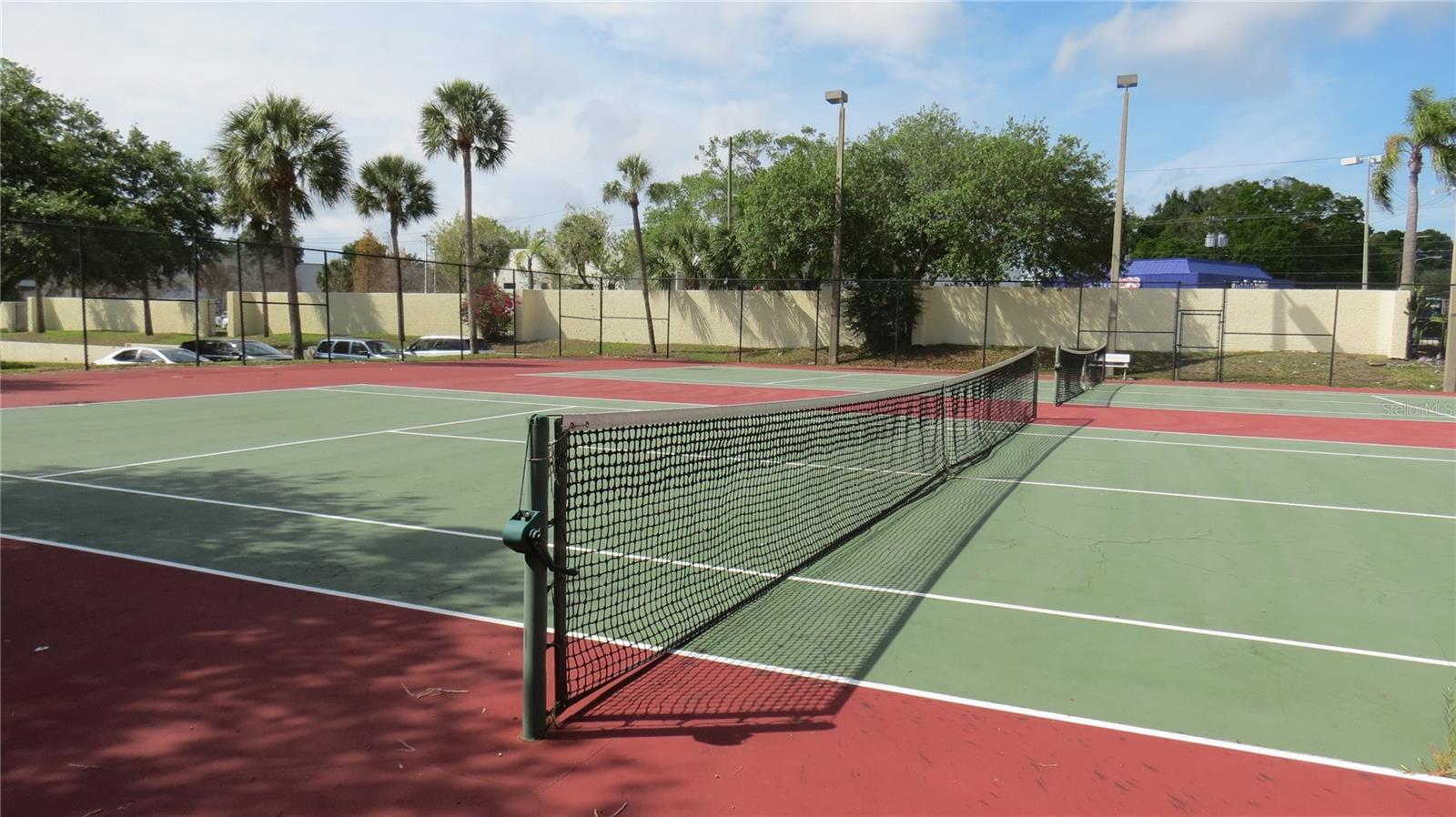 Image 21 of 26 For 2424 Tampa Bay Boulevard D205