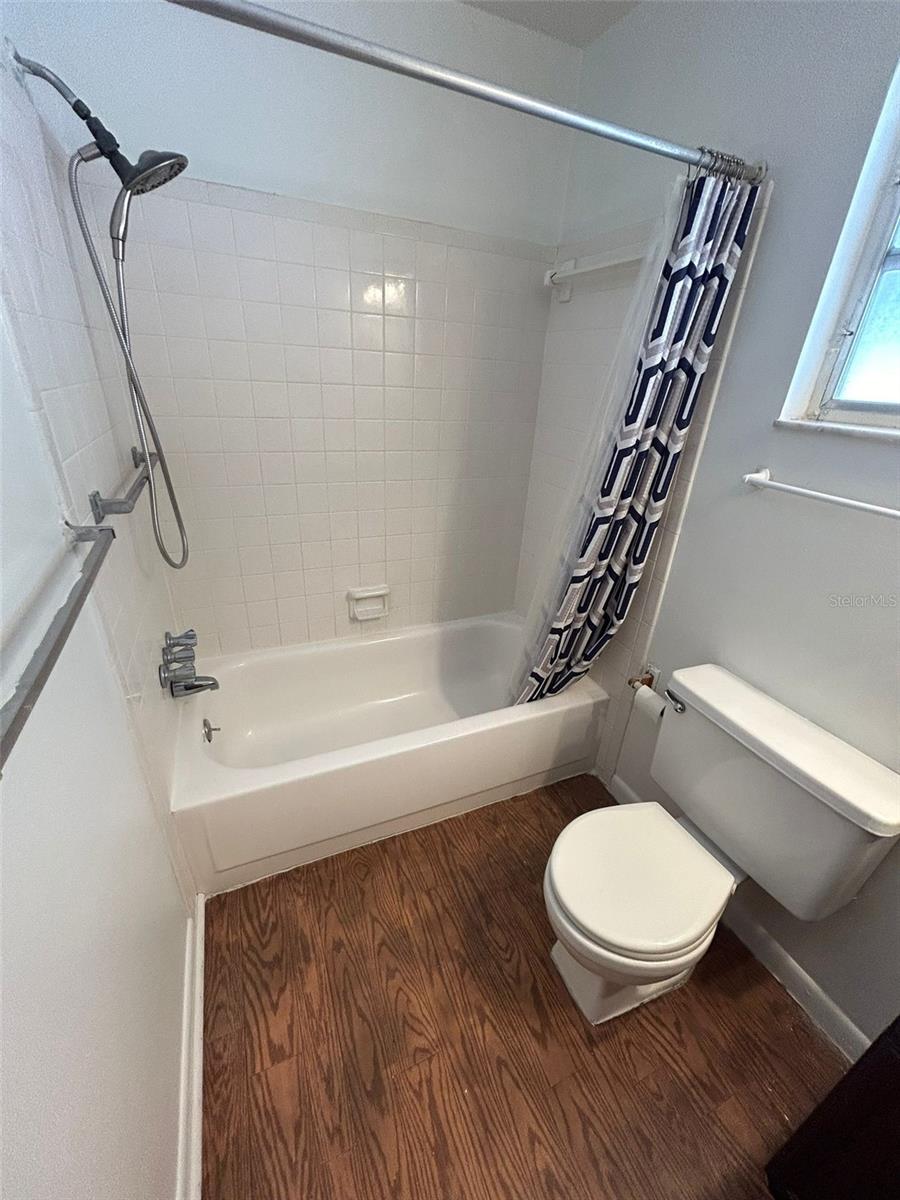 Image 20 of 35 For 3025 54th Street S