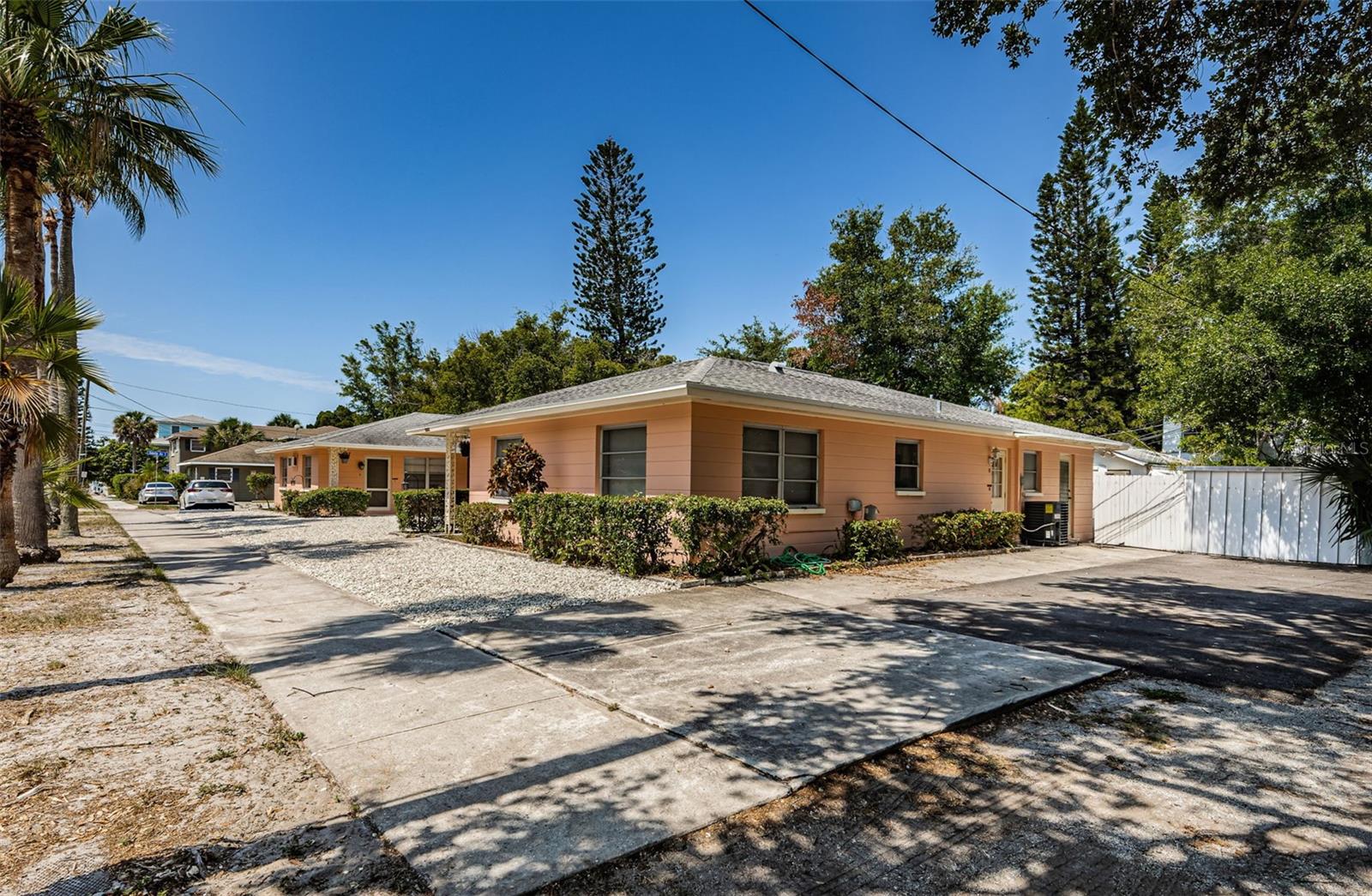 Image 3 of 35 For 3025 54th Street S