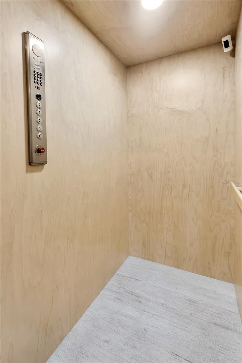 Image 12 of 46 For 5351 Bridge Street 100