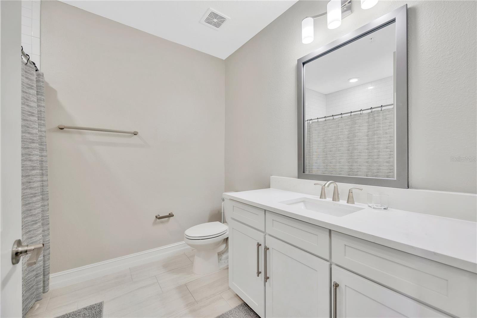 Image 29 of 46 For 5351 Bridge Street 100