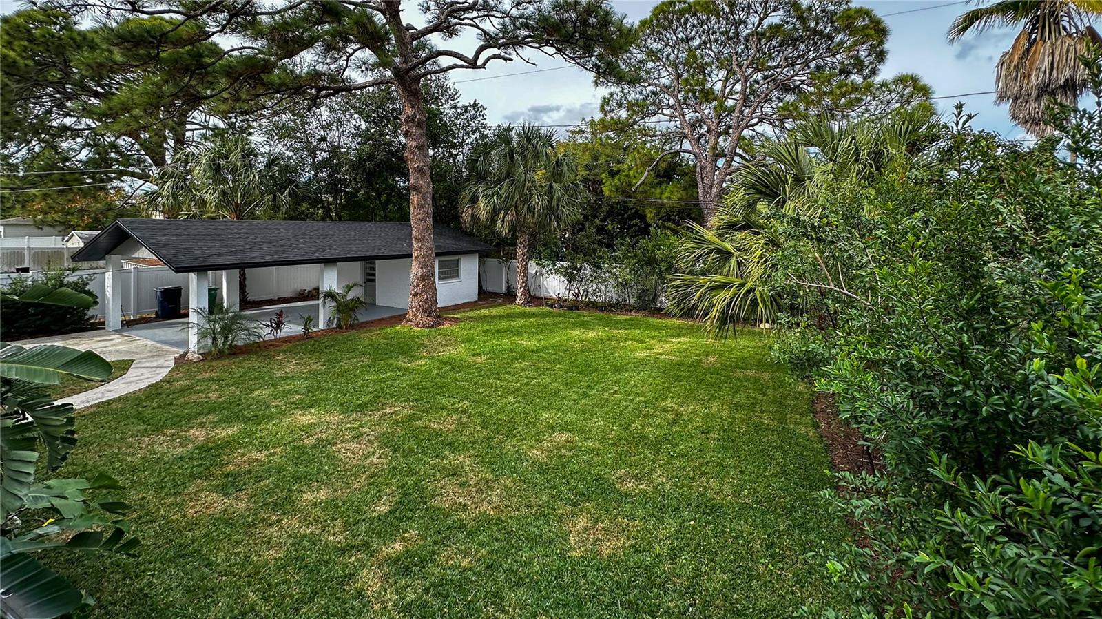 Image 12 of 27 For 4105 Knights Avenue