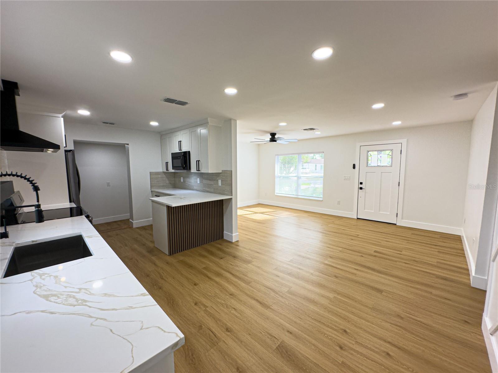 Image 15 of 27 For 4105 Knights Avenue