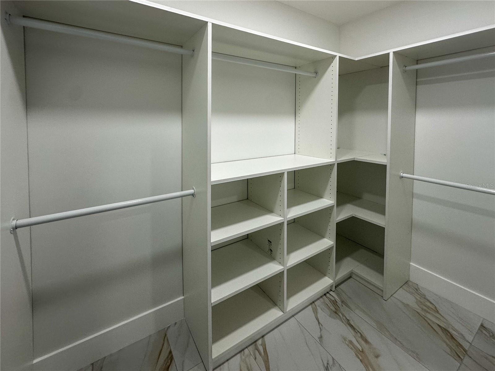 Image 21 of 27 For 4105 Knights Avenue