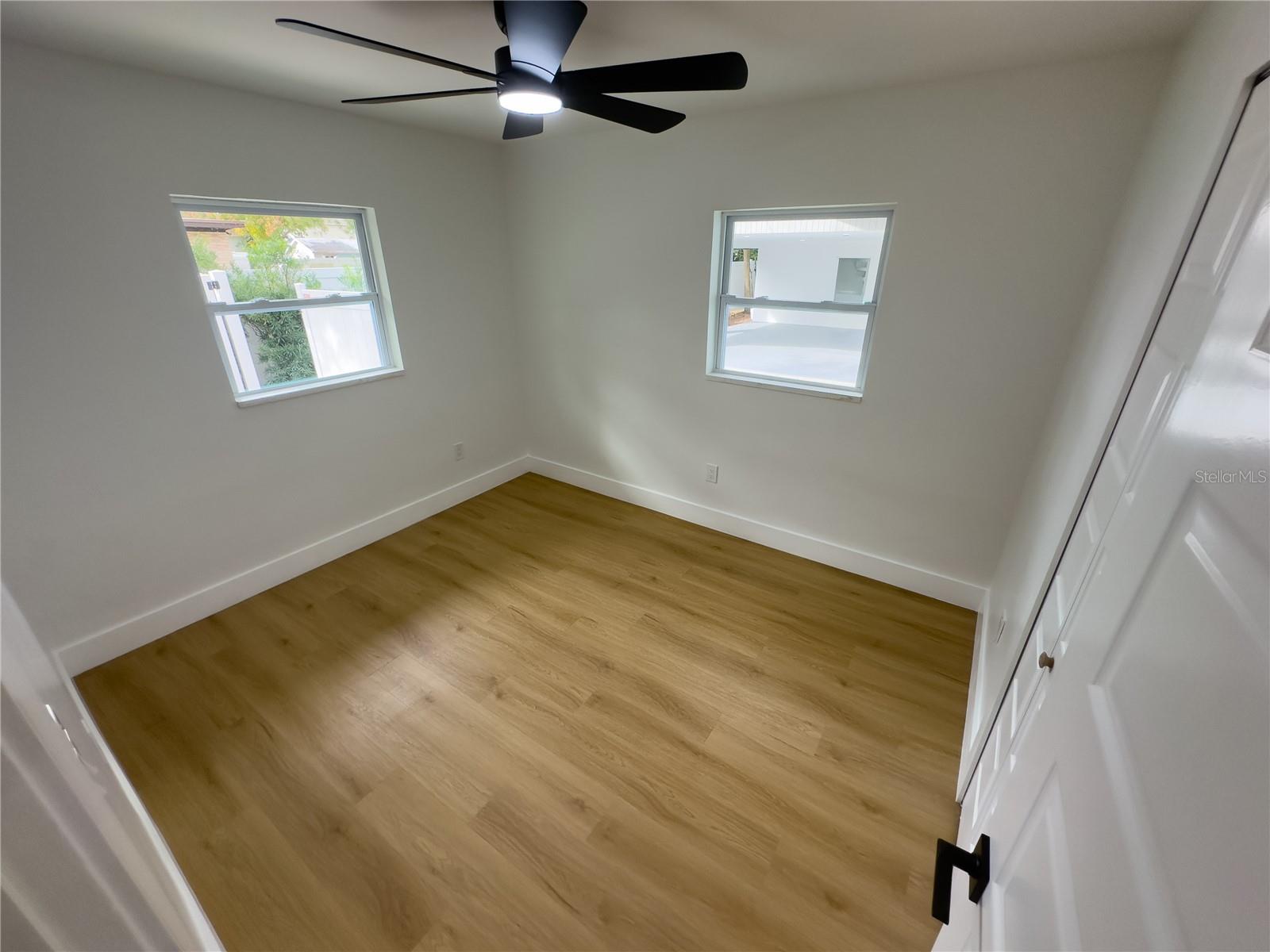 Image 26 of 27 For 4105 Knights Avenue