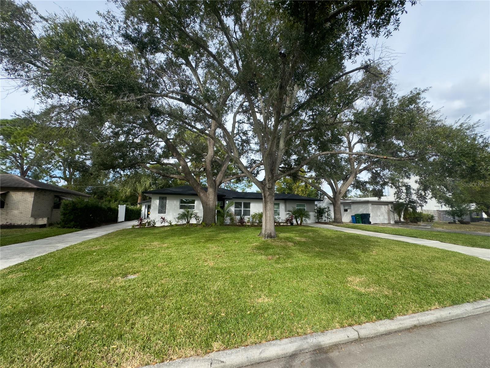 Image 3 of 27 For 4105 Knights Avenue