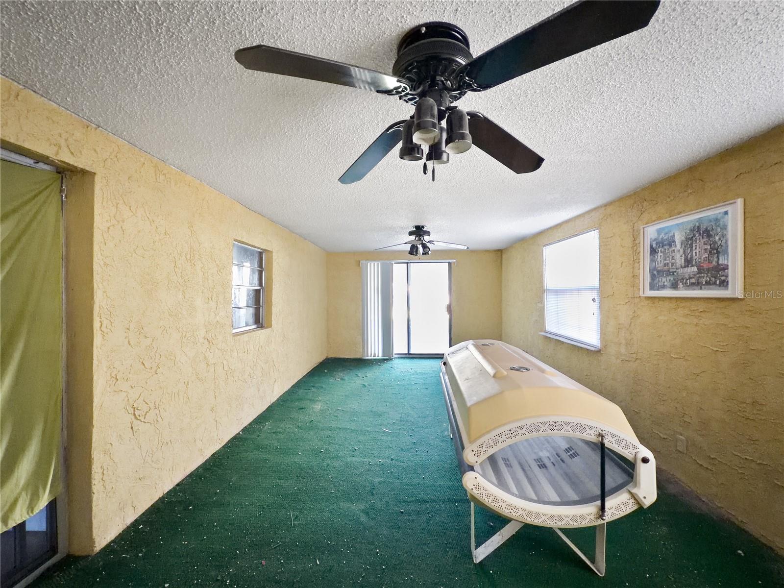 Image 7 of 7 For 909 Alicia Avenue 1-2