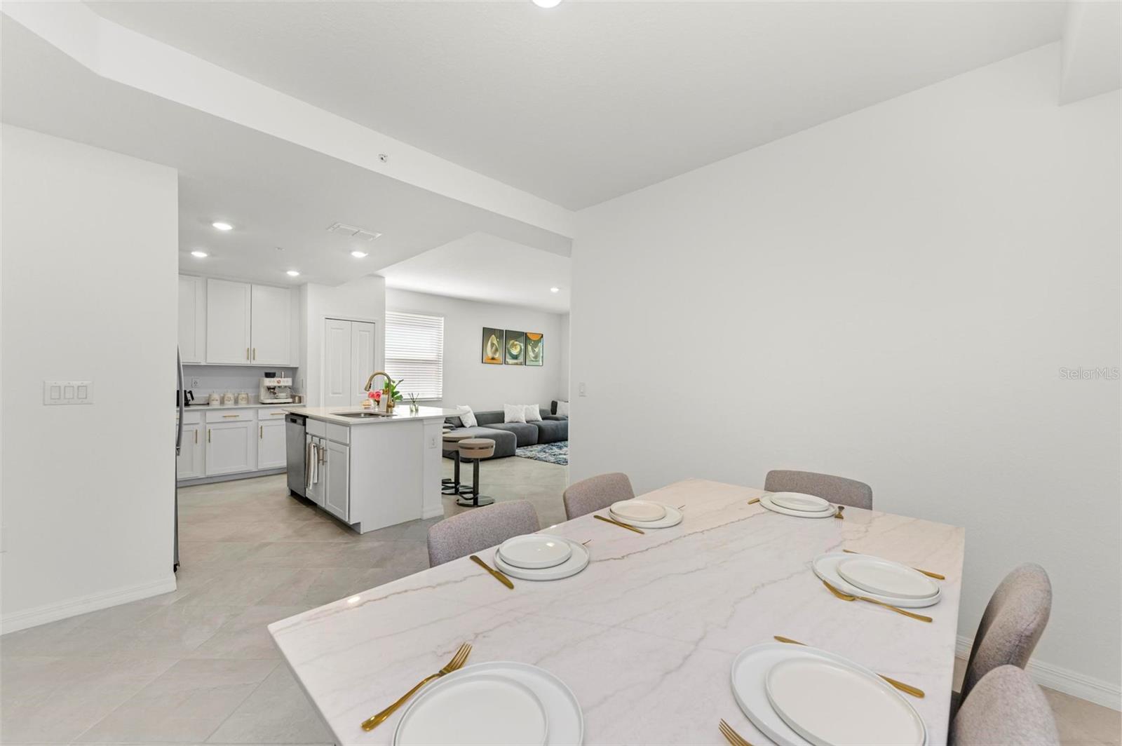 Image 18 of 93 For 12280 Wellen Golf Street 101