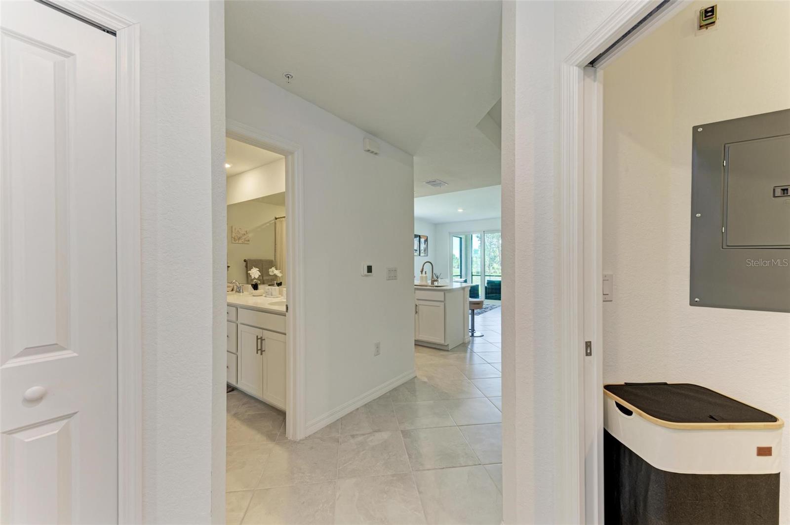 Image 19 of 93 For 12280 Wellen Golf Street 101