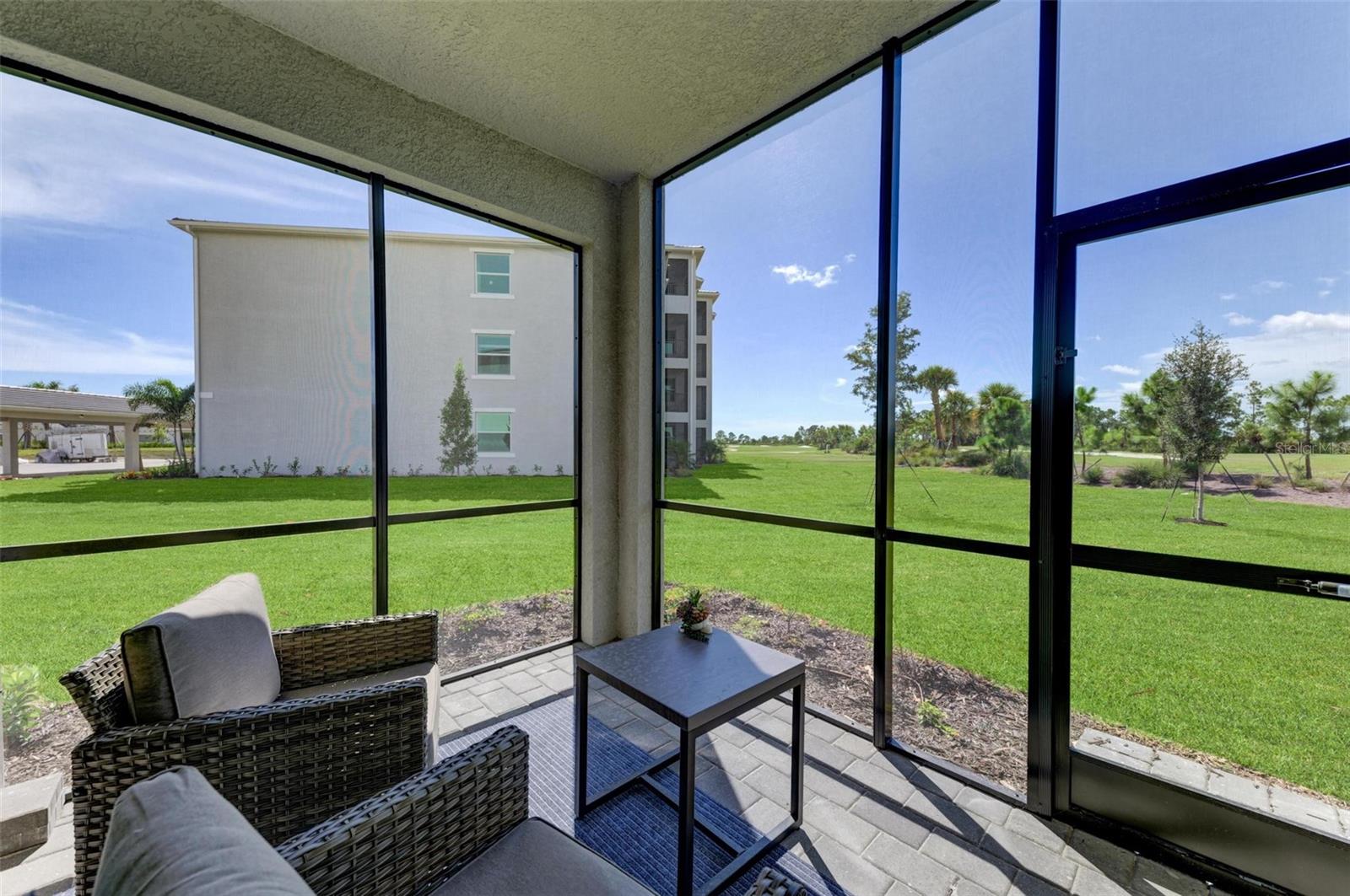 Image 40 of 93 For 12280 Wellen Golf Street 101