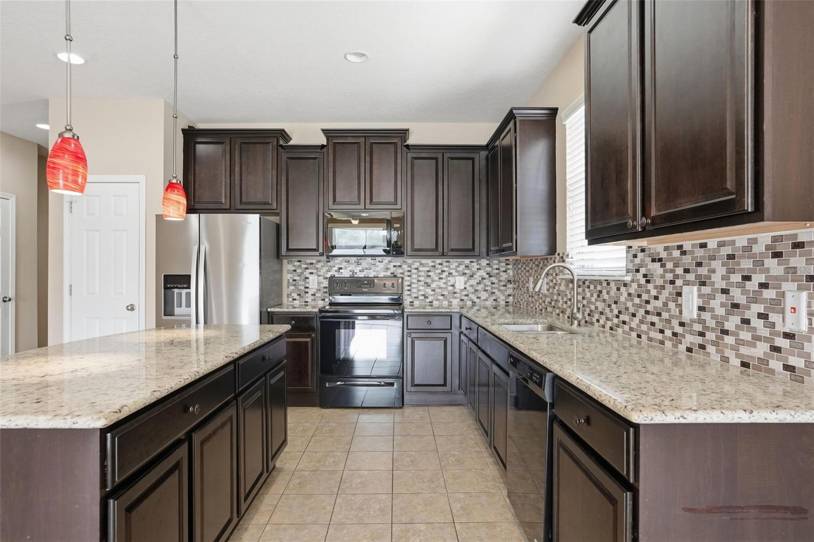 Image 11 of 34 For 706 Sugar Camp Way