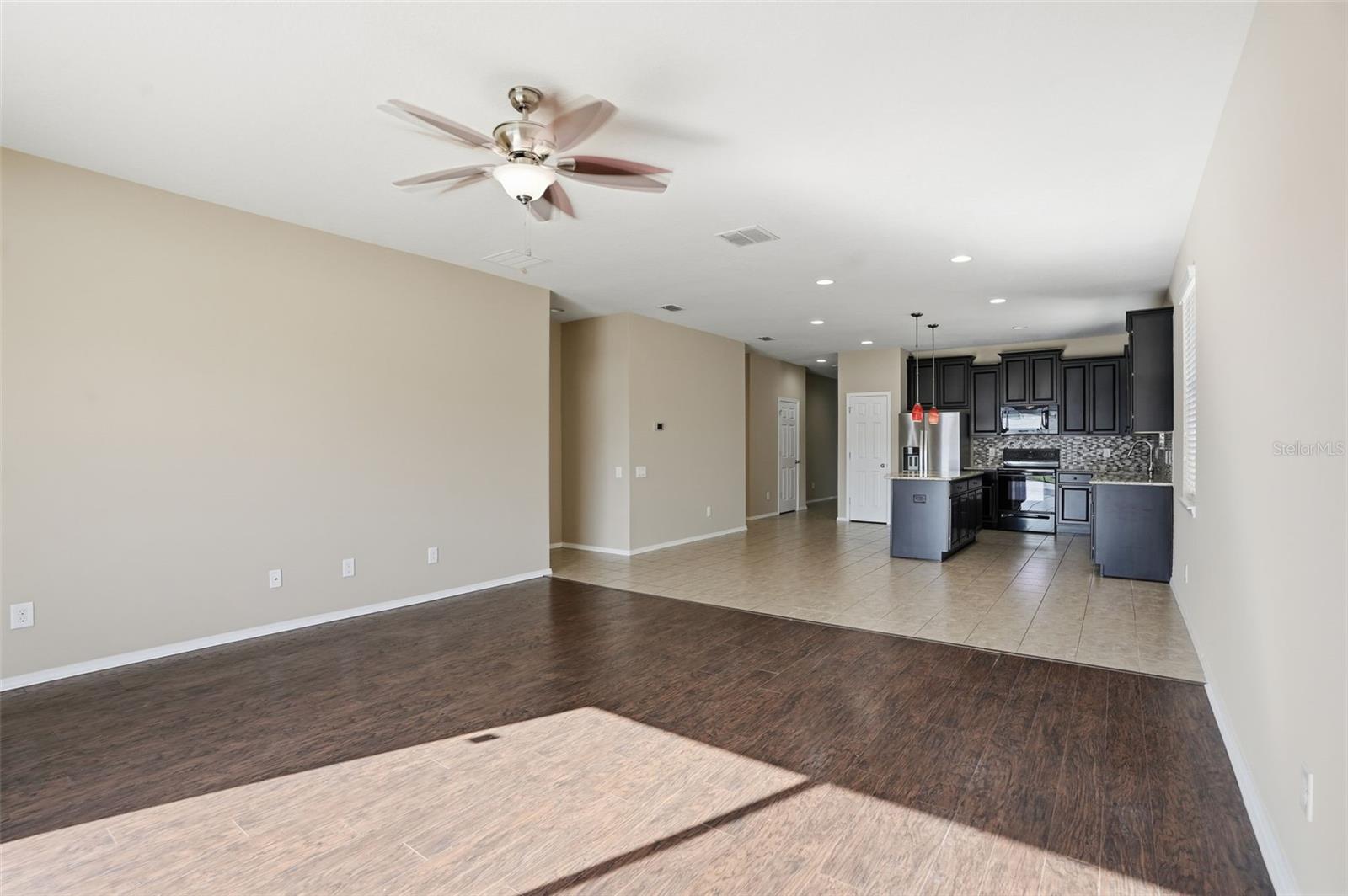 Image 20 of 34 For 706 Sugar Camp Way