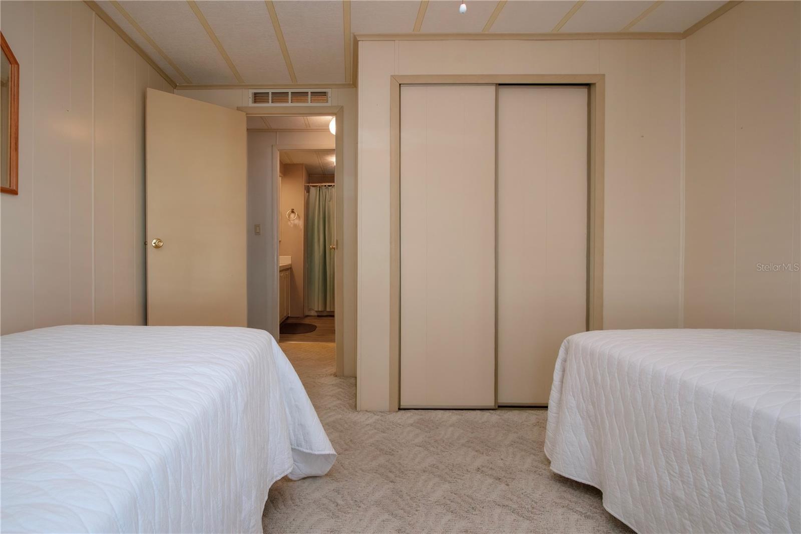 Image 15 of 30 For 3104 Donna Drive