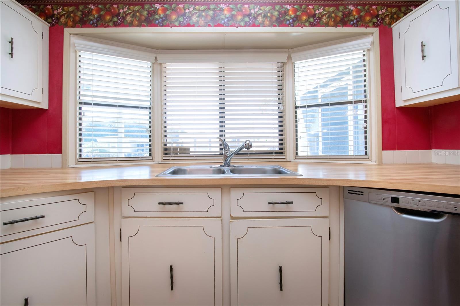 Image 7 of 30 For 3104 Donna Drive