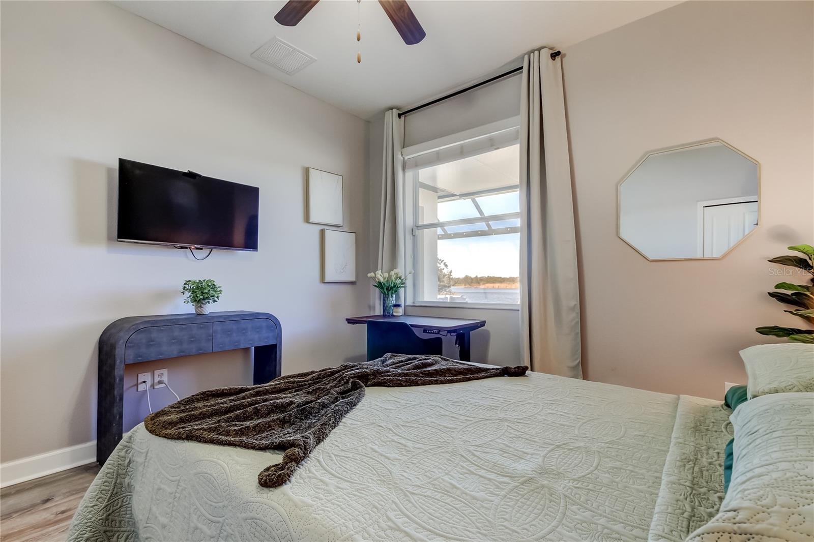 Image 27 of 71 For 10222 Count Fleet Drive