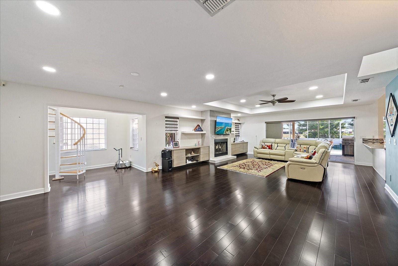 Image 15 of 81 For 3416 Sunrise Drive