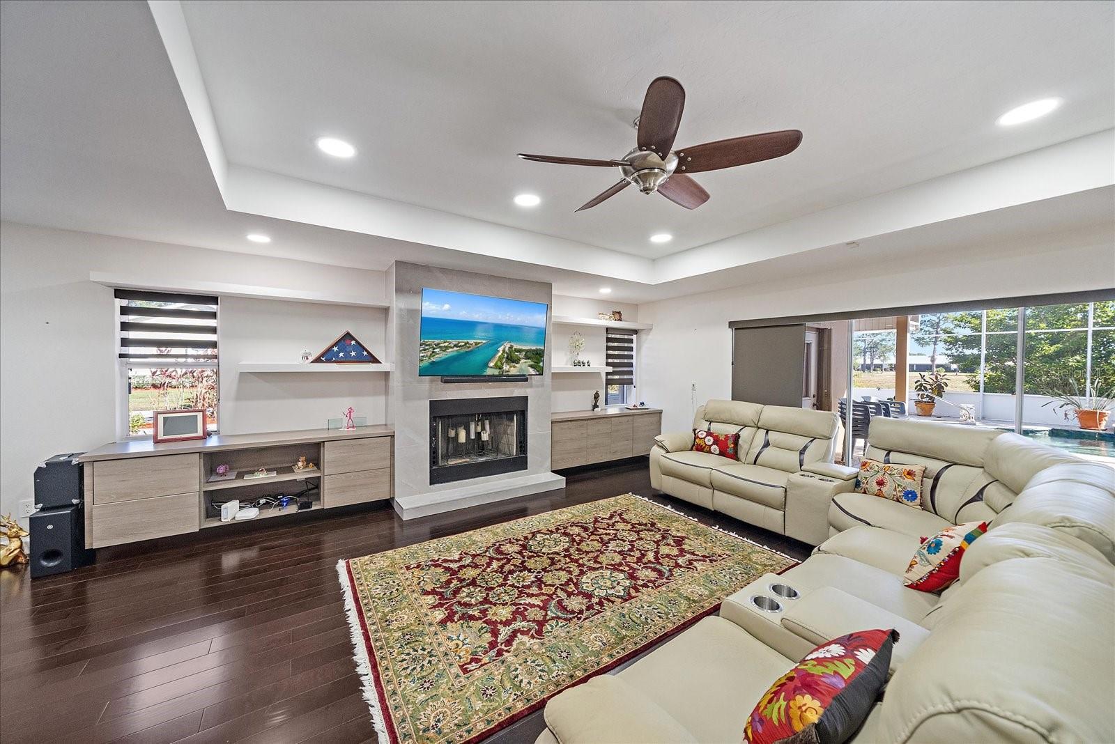 Image 17 of 81 For 3416 Sunrise Drive