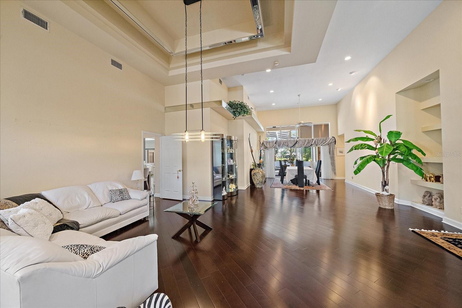 Image 8 of 81 For 3416 Sunrise Drive