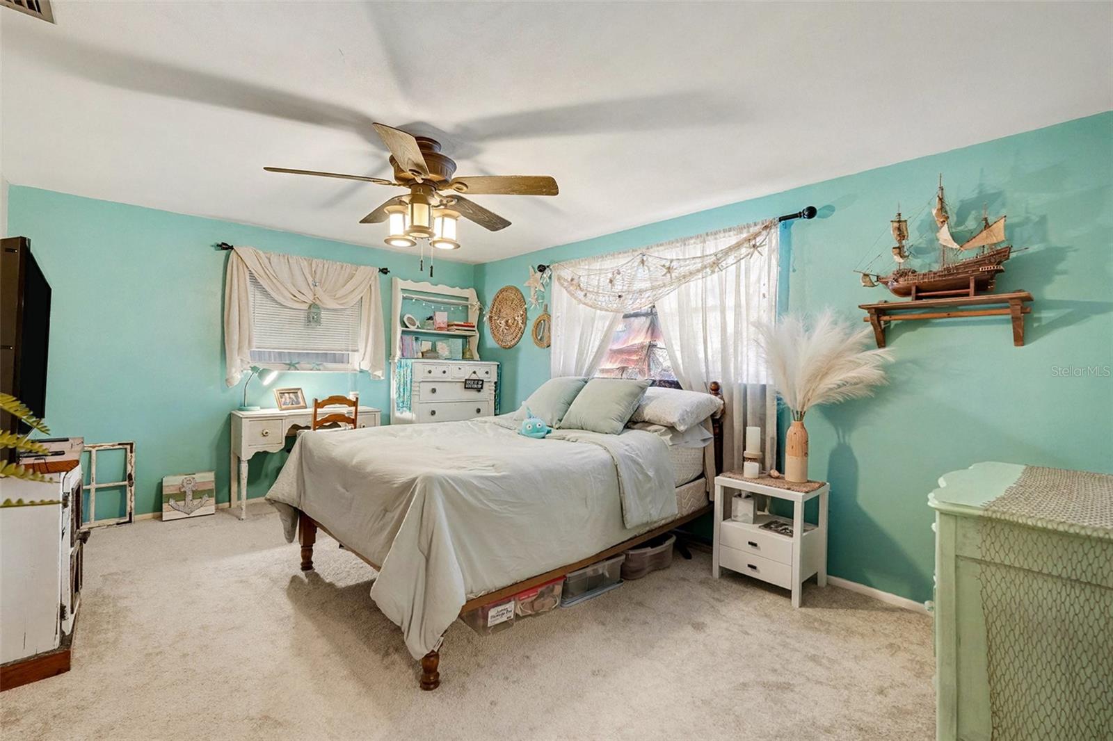 Image 18 of 25 For 5541 Andrea Drive