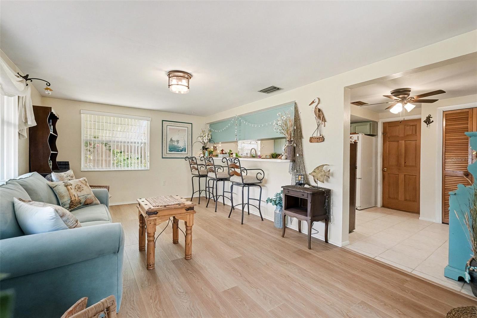 Image 6 of 25 For 5541 Andrea Drive