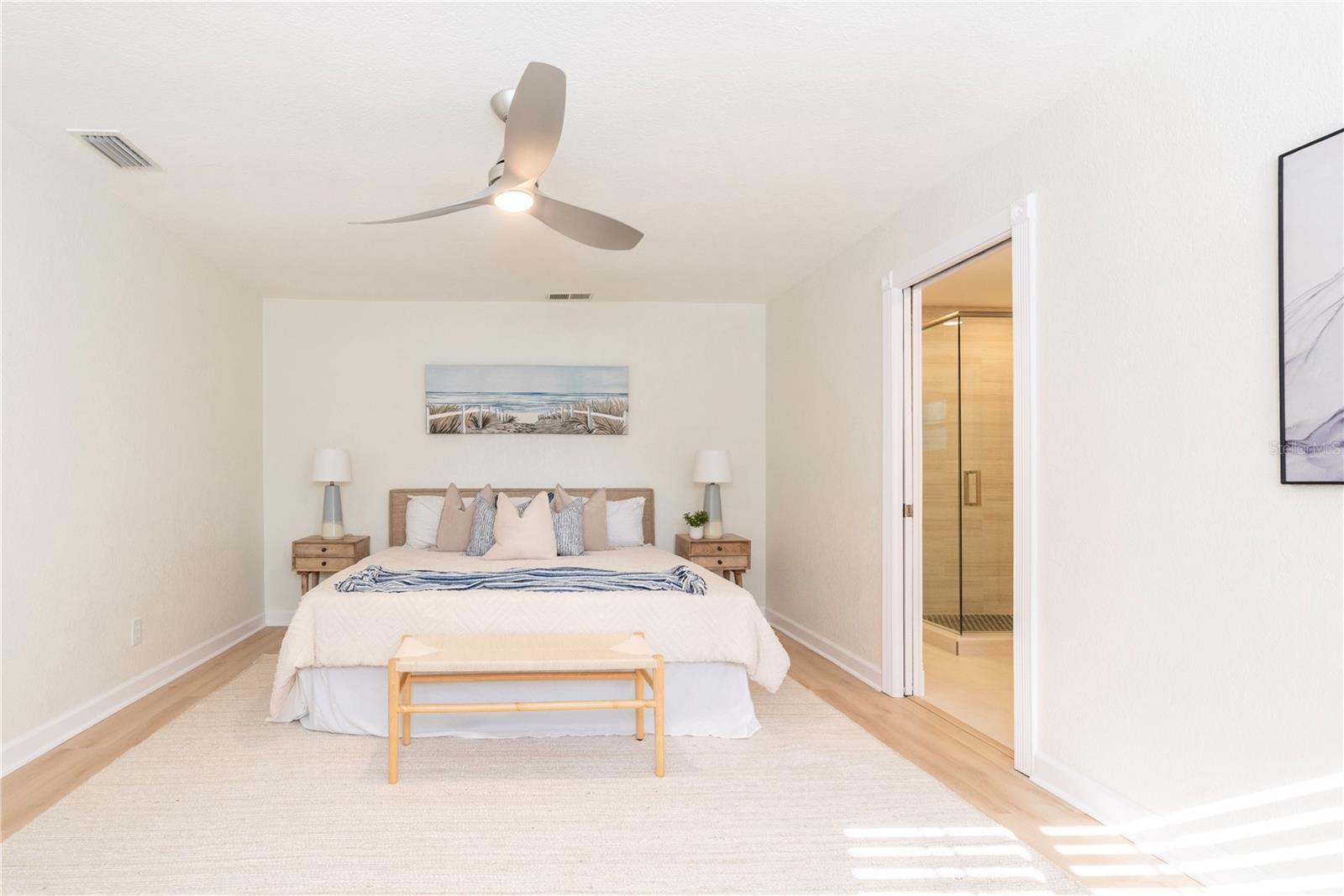 Image 15 of 46 For 226 81st Avenue N