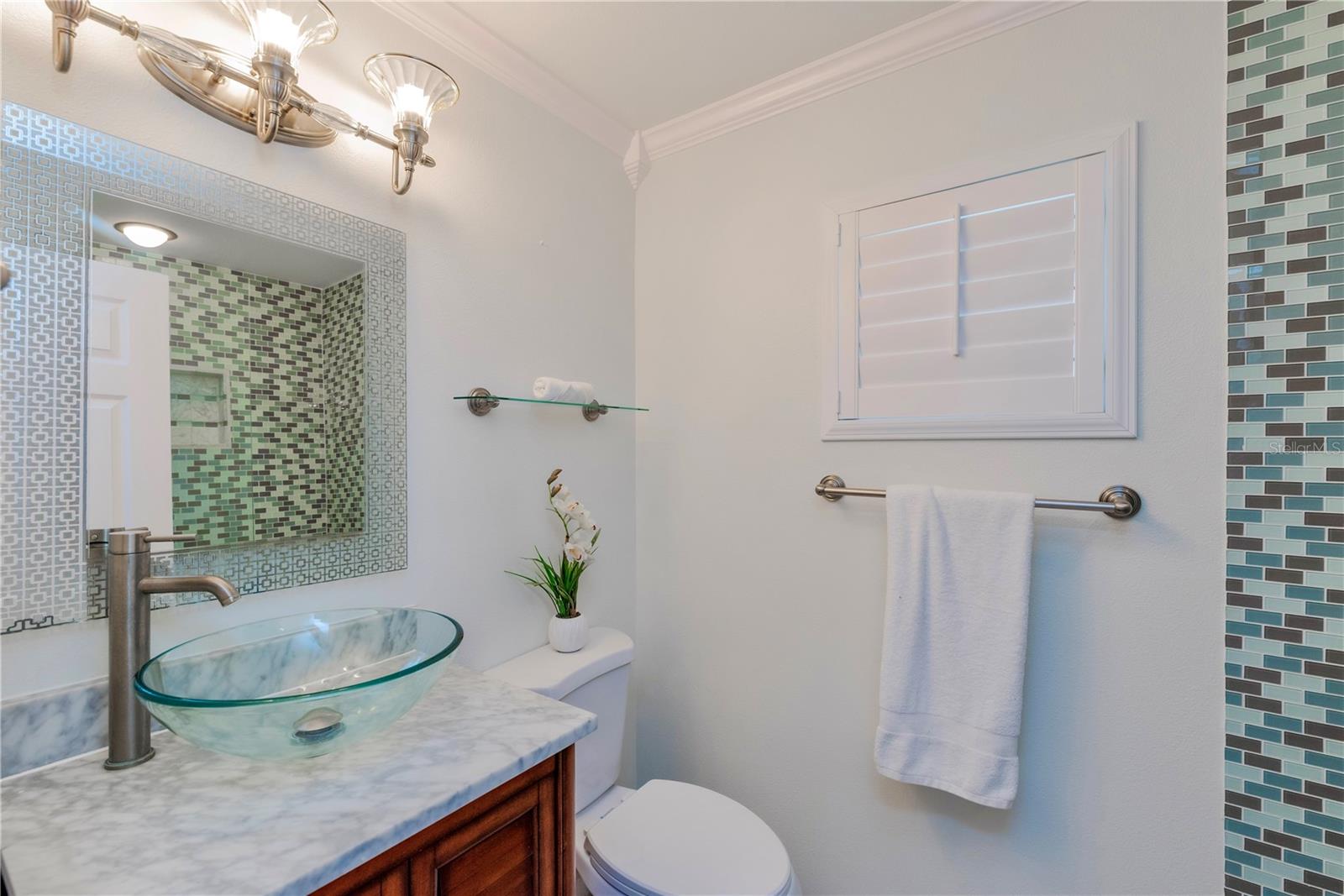 Image 26 of 46 For 226 81st Avenue N