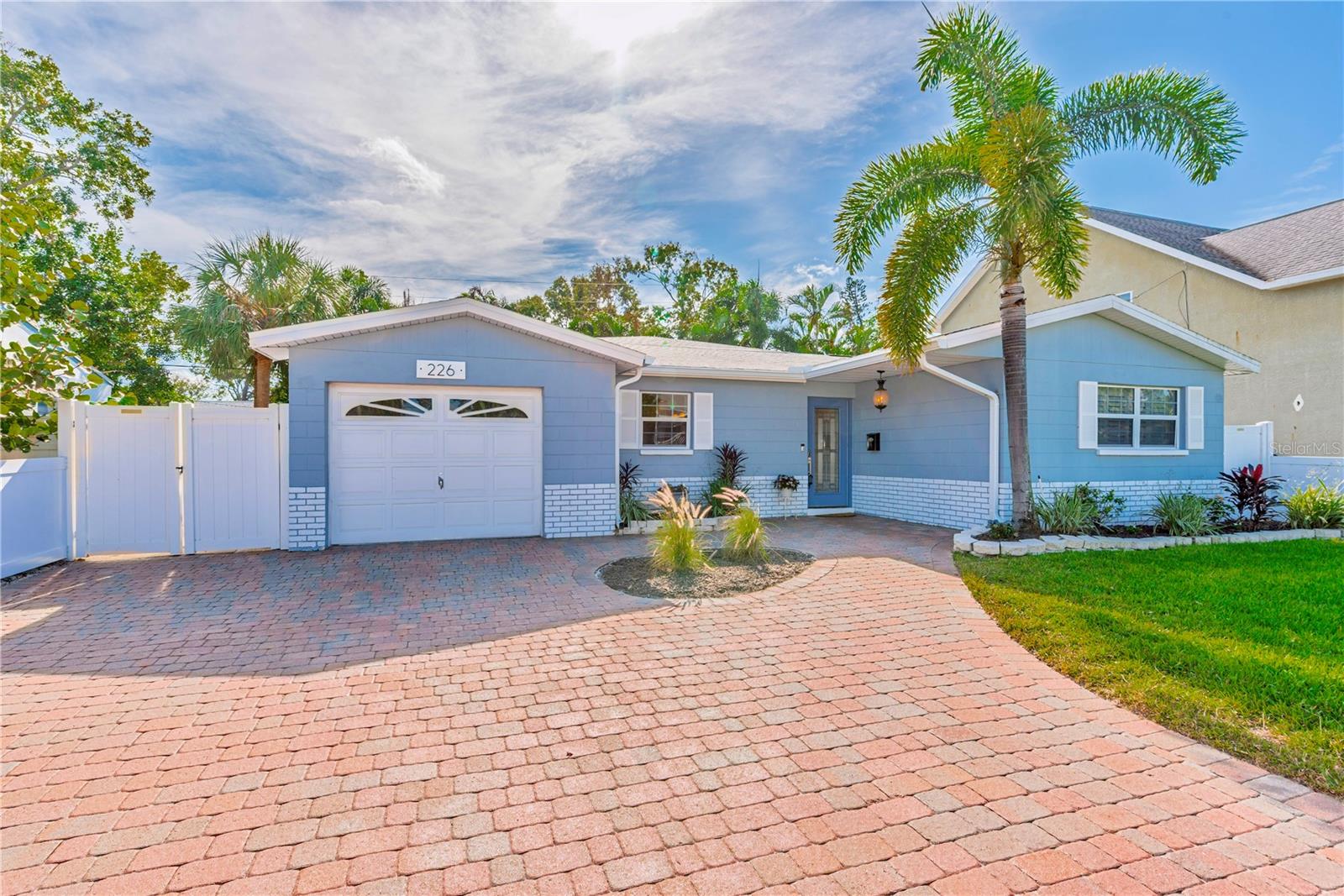 Image 43 of 46 For 226 81st Avenue N