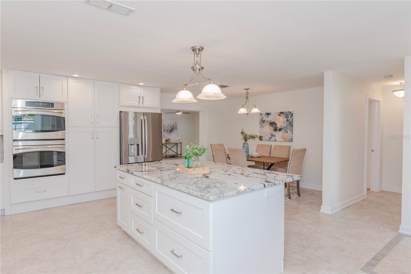 Image 5 of 46 For 226 81st Avenue N