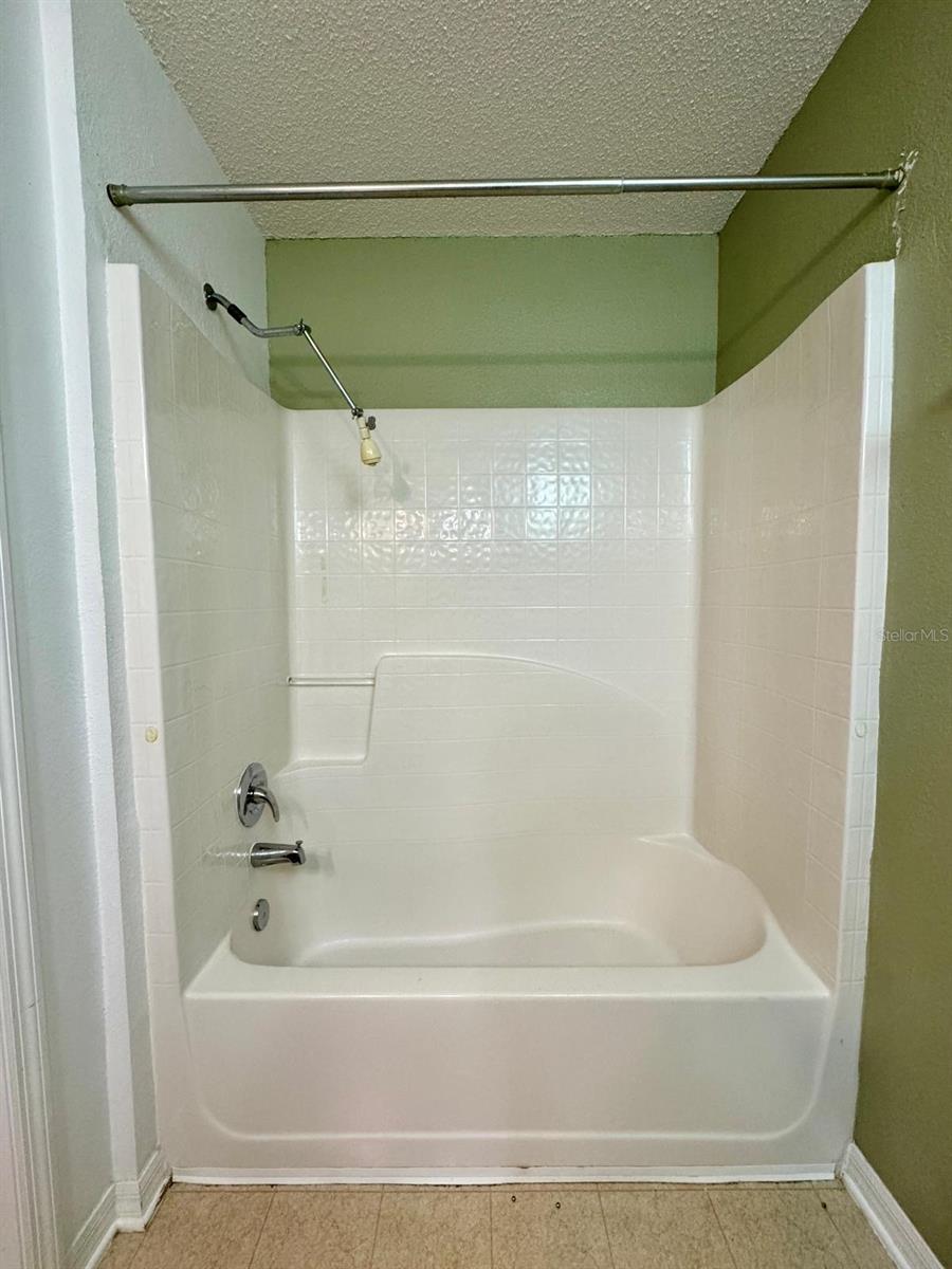 Image 15 of 20 For 1223 Gatewood Avenue