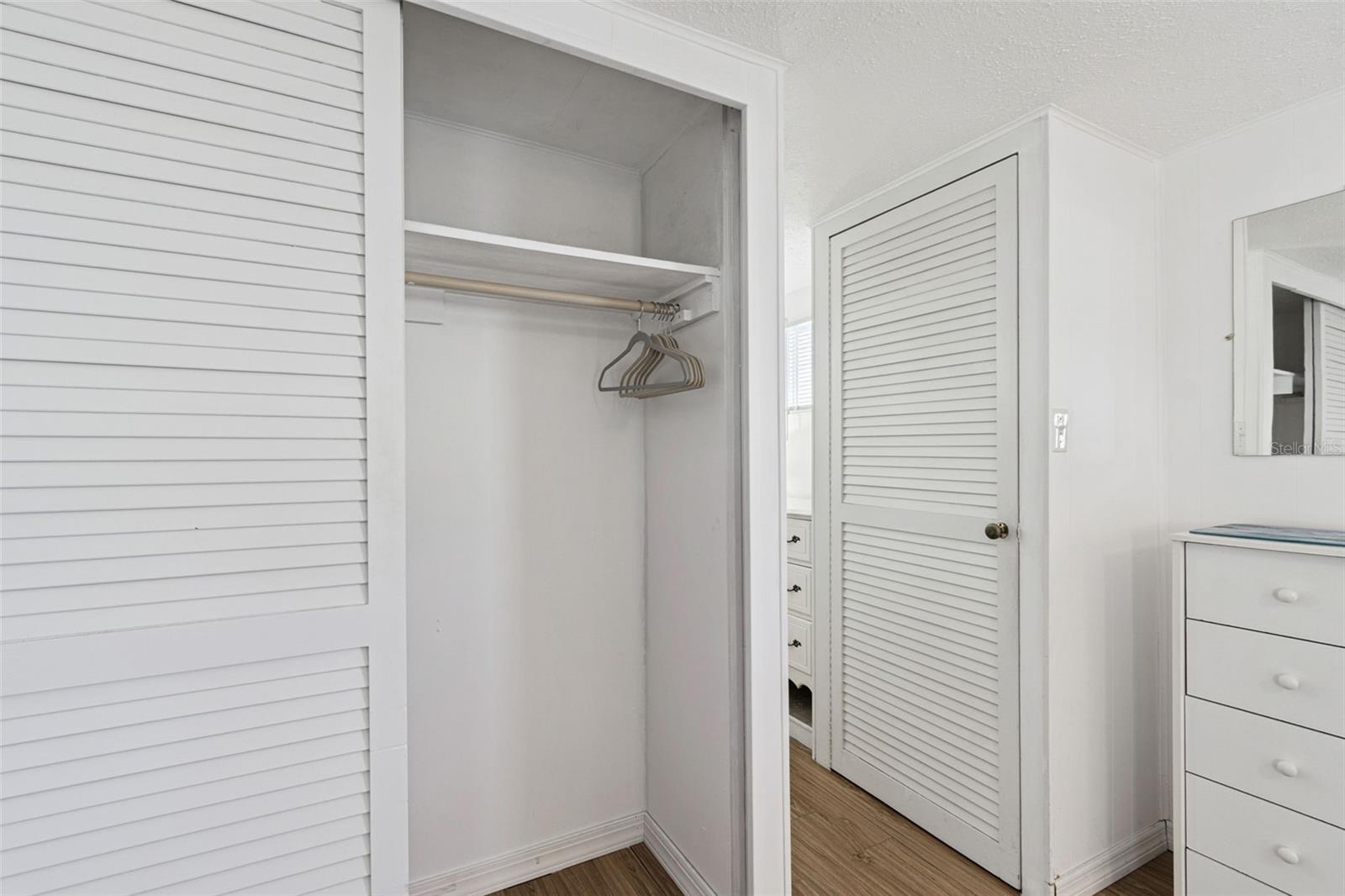 Image 26 of 26 For 12674 Seminole Boulevard C35