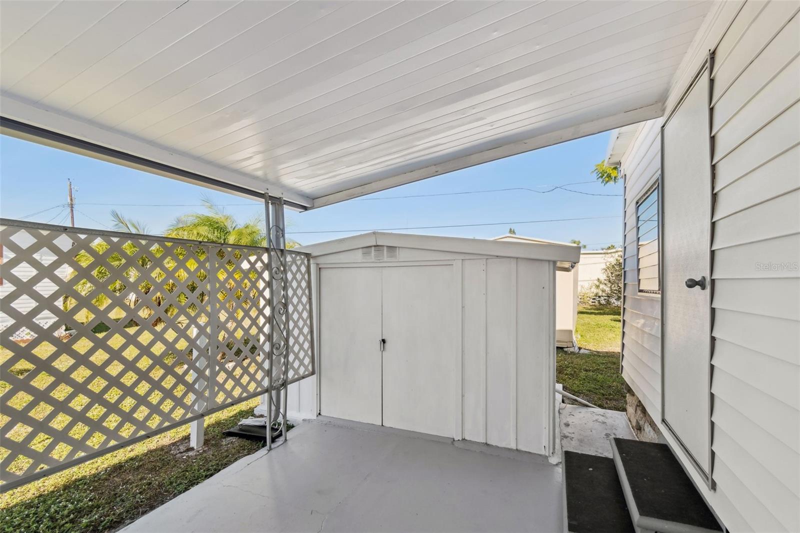 Image 6 of 26 For 12674 Seminole Boulevard C35