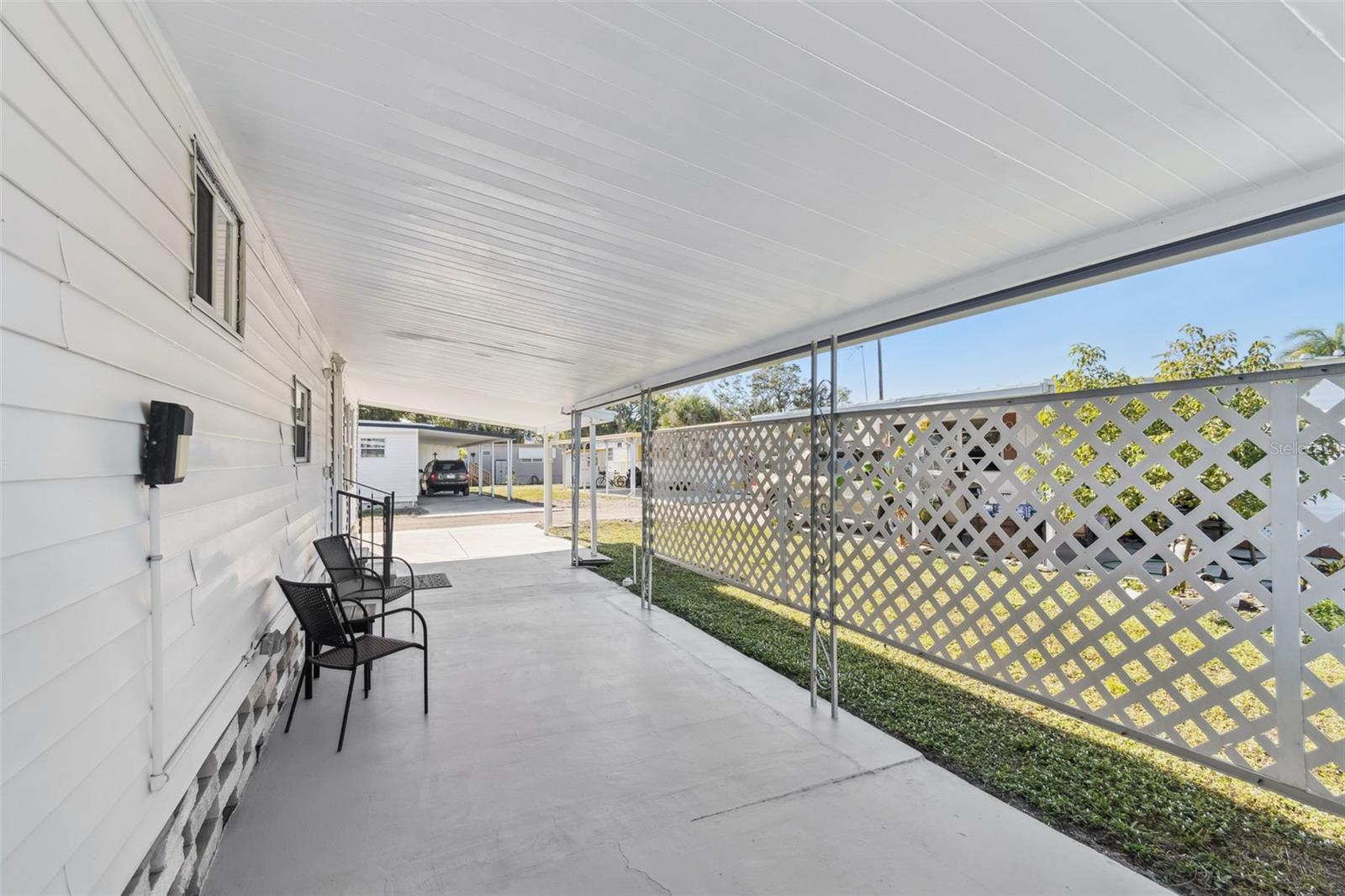 Image 7 of 26 For 12674 Seminole Boulevard C35