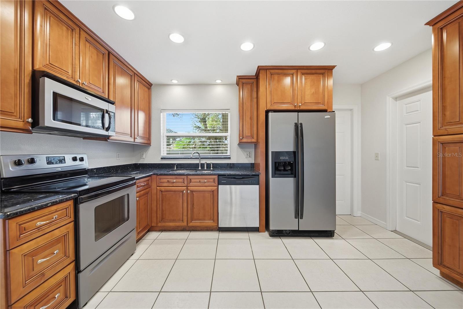 Image 14 of 26 For 10664 104th Street