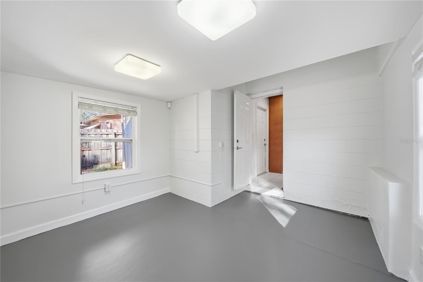 Image 19 of 26 For 10664 104th Street