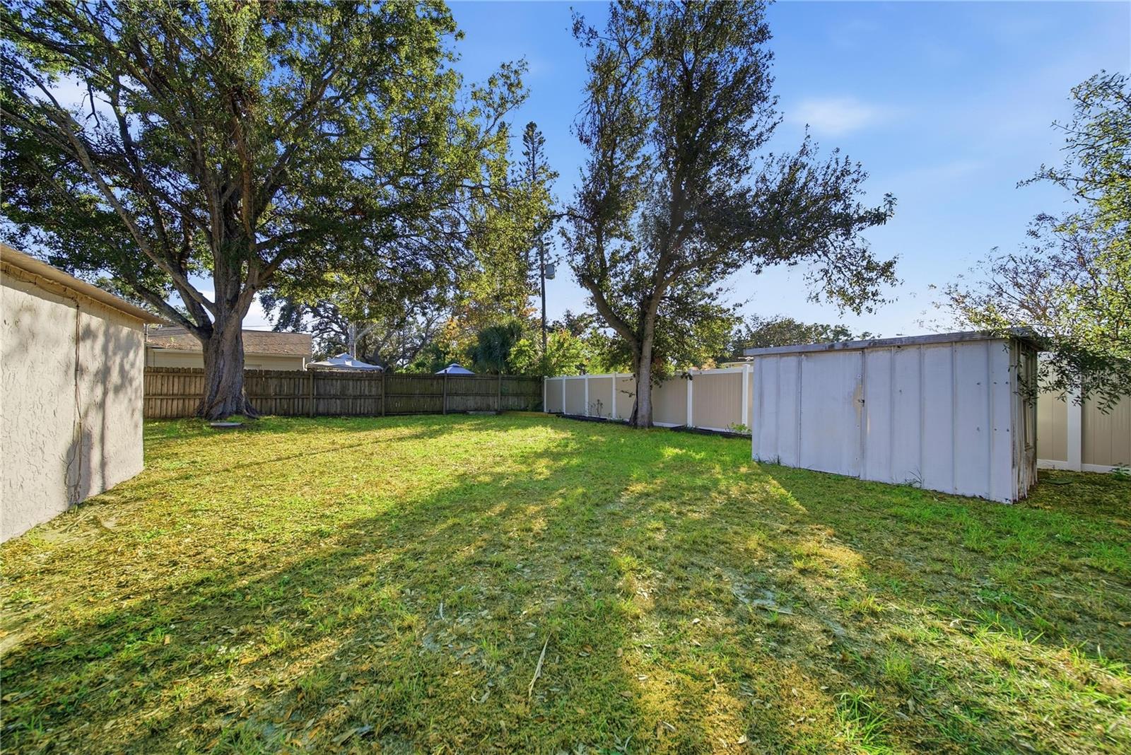 Image 22 of 26 For 10664 104th Street