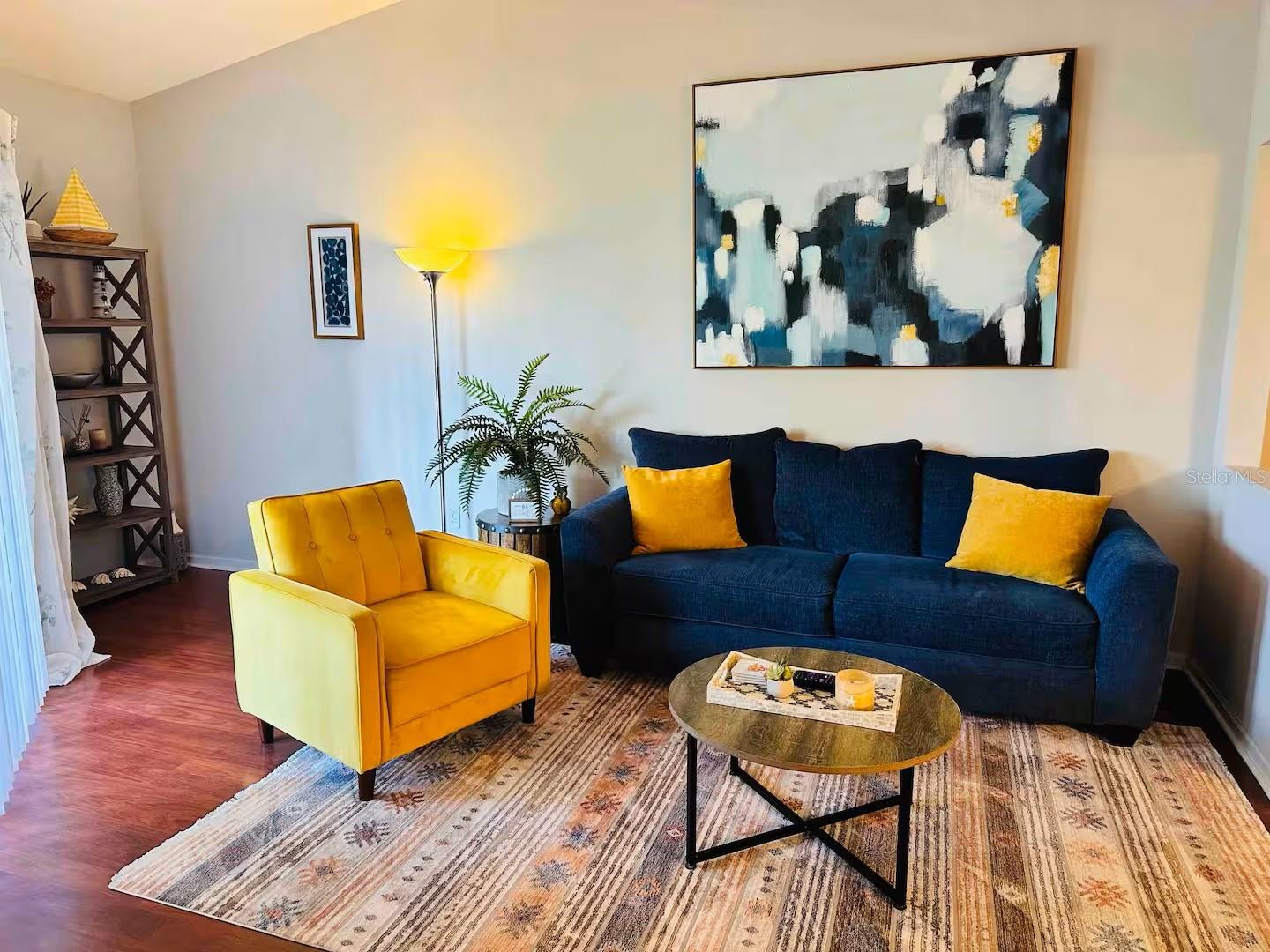 Image 2 of 16 For 1230 Missouri Avenue 708