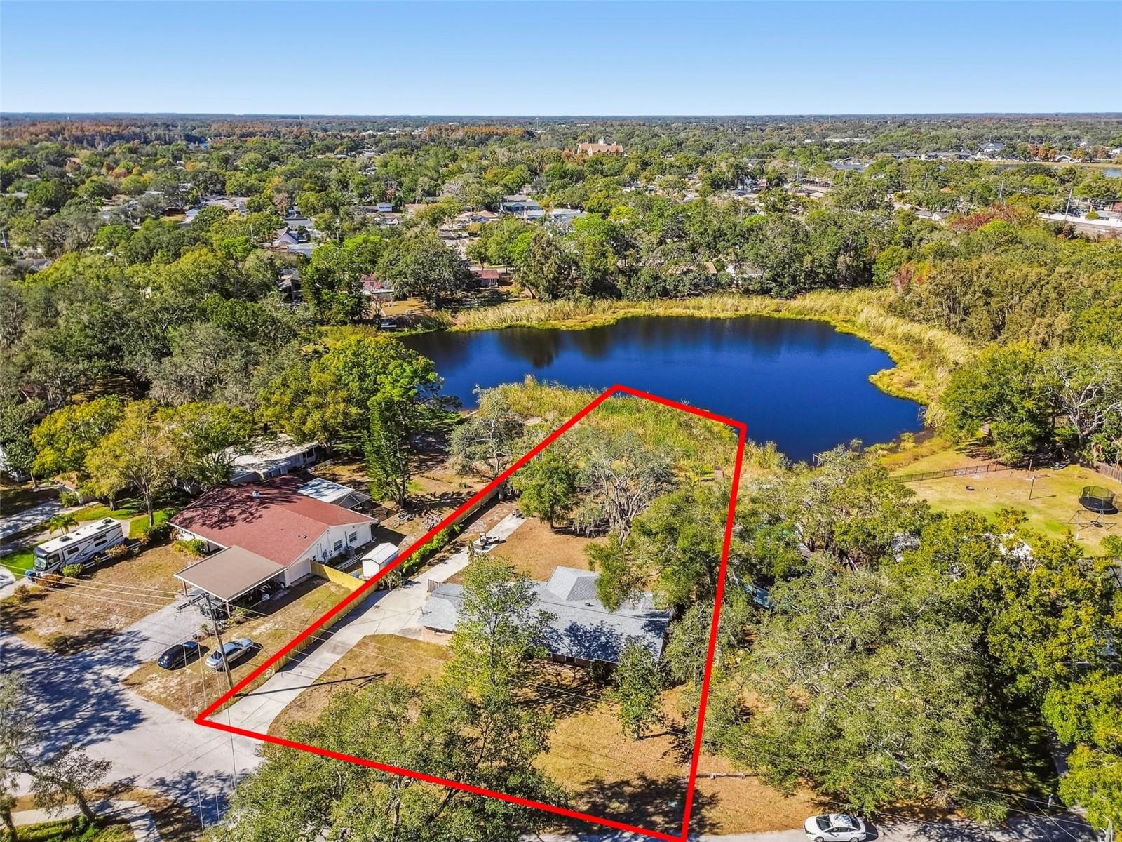 Image 39 of 92 For 12902 Howard Avenue