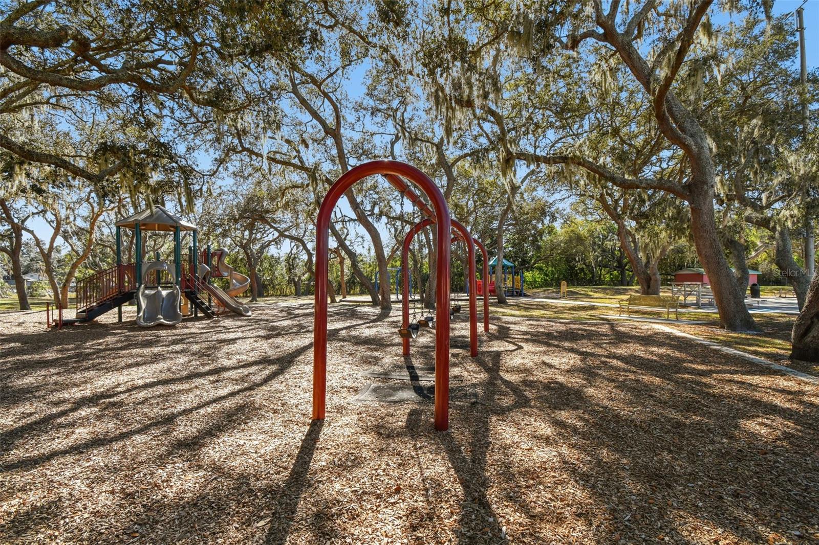 Image 43 of 92 For 12902 Howard Avenue