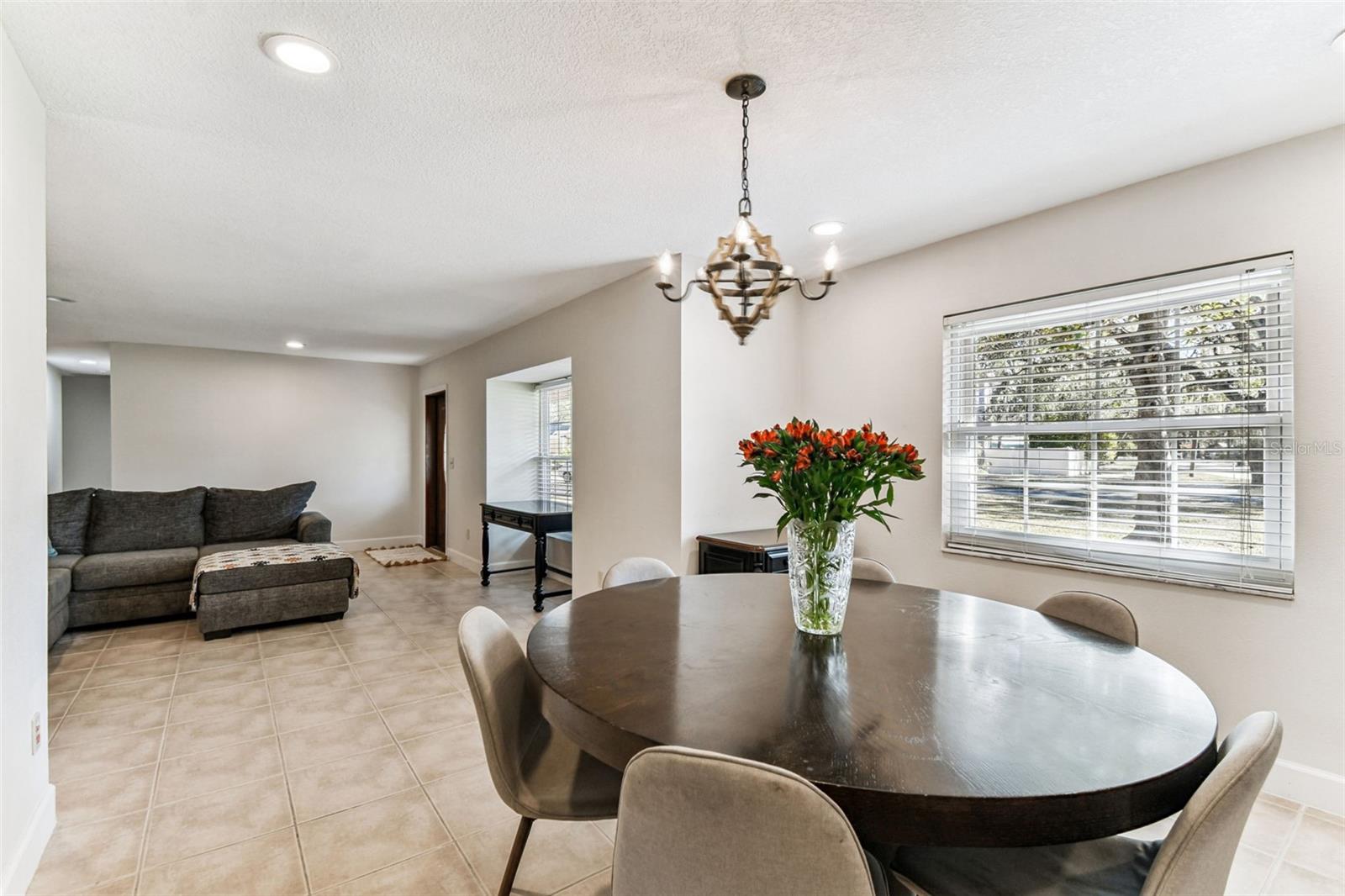 Image 48 of 92 For 12902 Howard Avenue