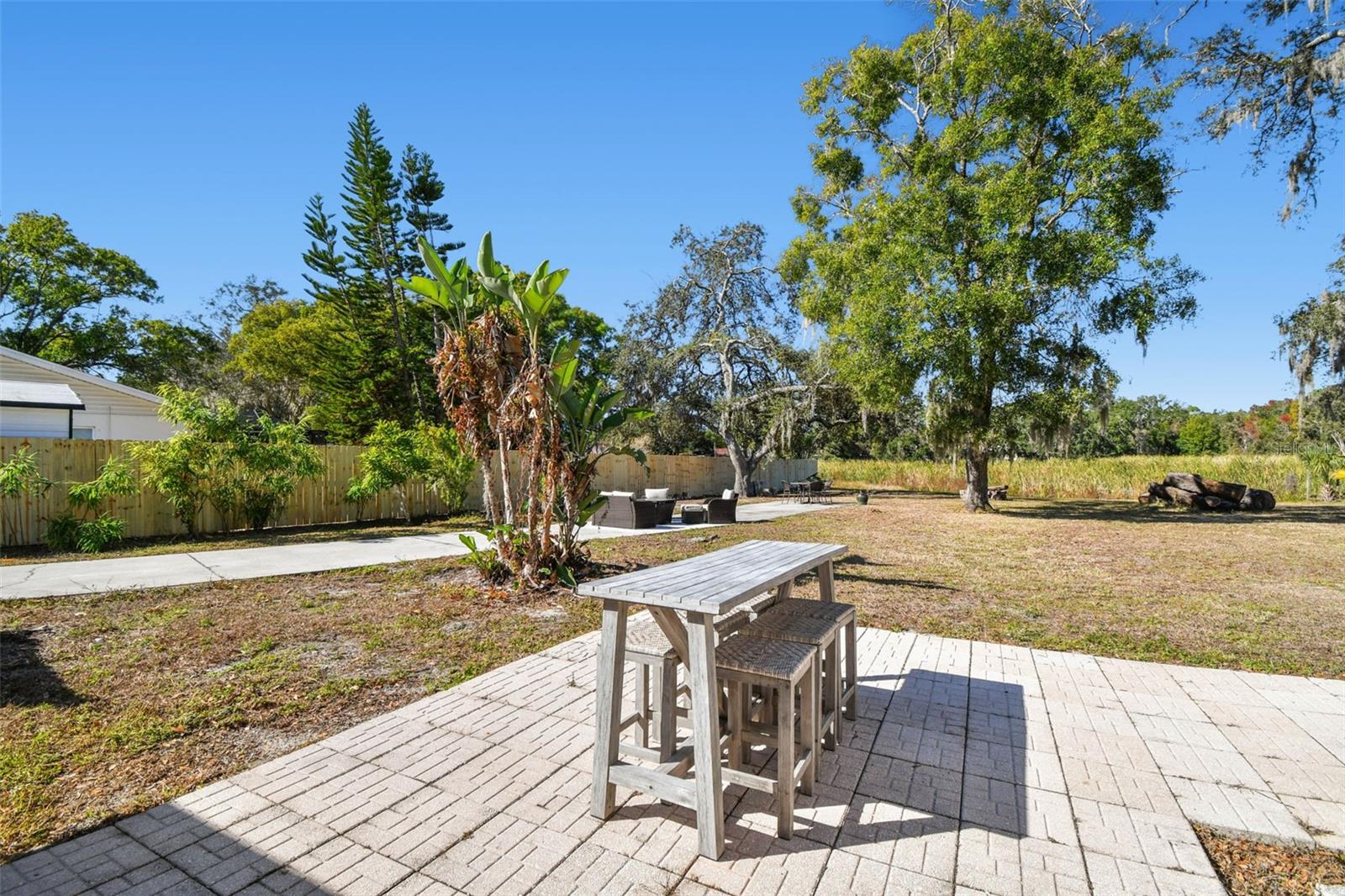 Image 64 of 92 For 12902 Howard Avenue