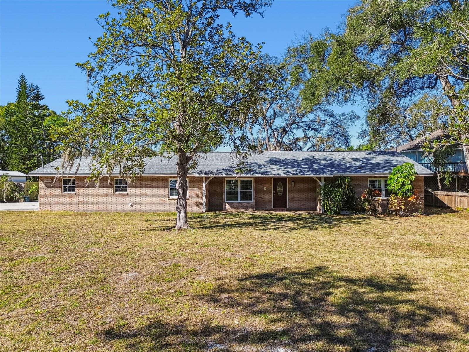 Image 68 of 92 For 12902 Howard Avenue