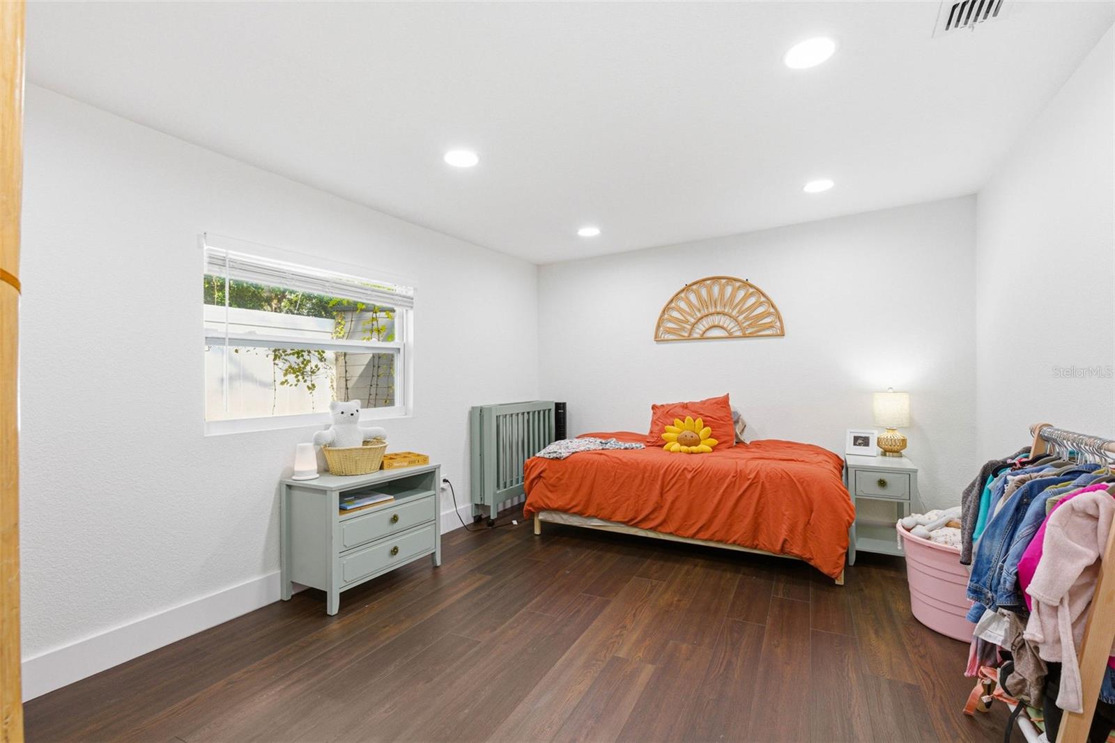 Image 30 of 39 For 715 53rd Street S