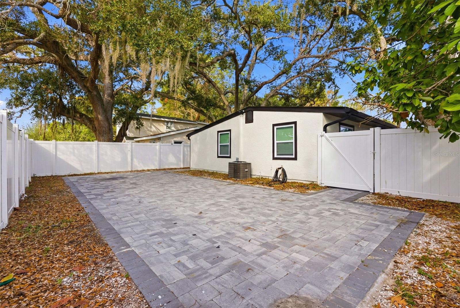 Image 32 of 39 For 715 53rd Street S