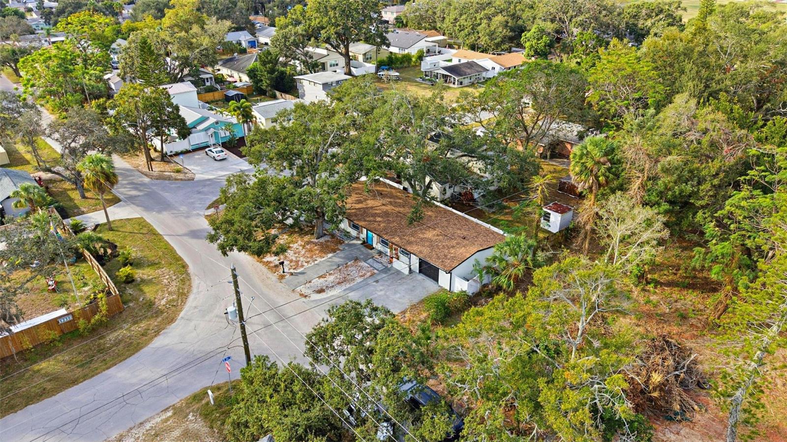 Image 36 of 39 For 715 53rd Street S