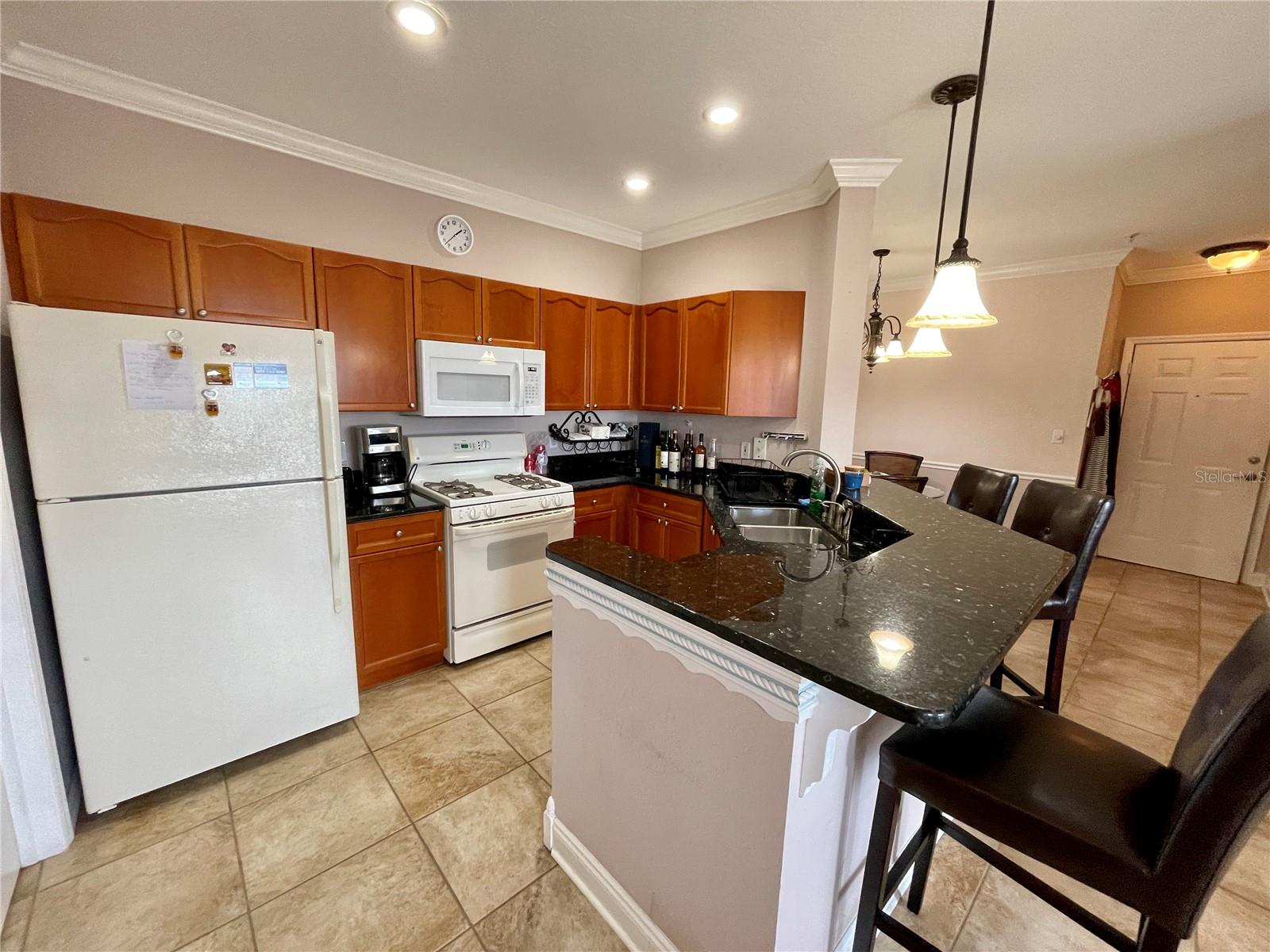 Image 5 of 18 For 2738 Via Tivoli  231b