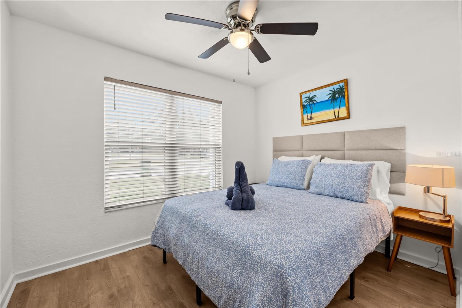 Image 10 of 22 For 3906 Ola Avenue