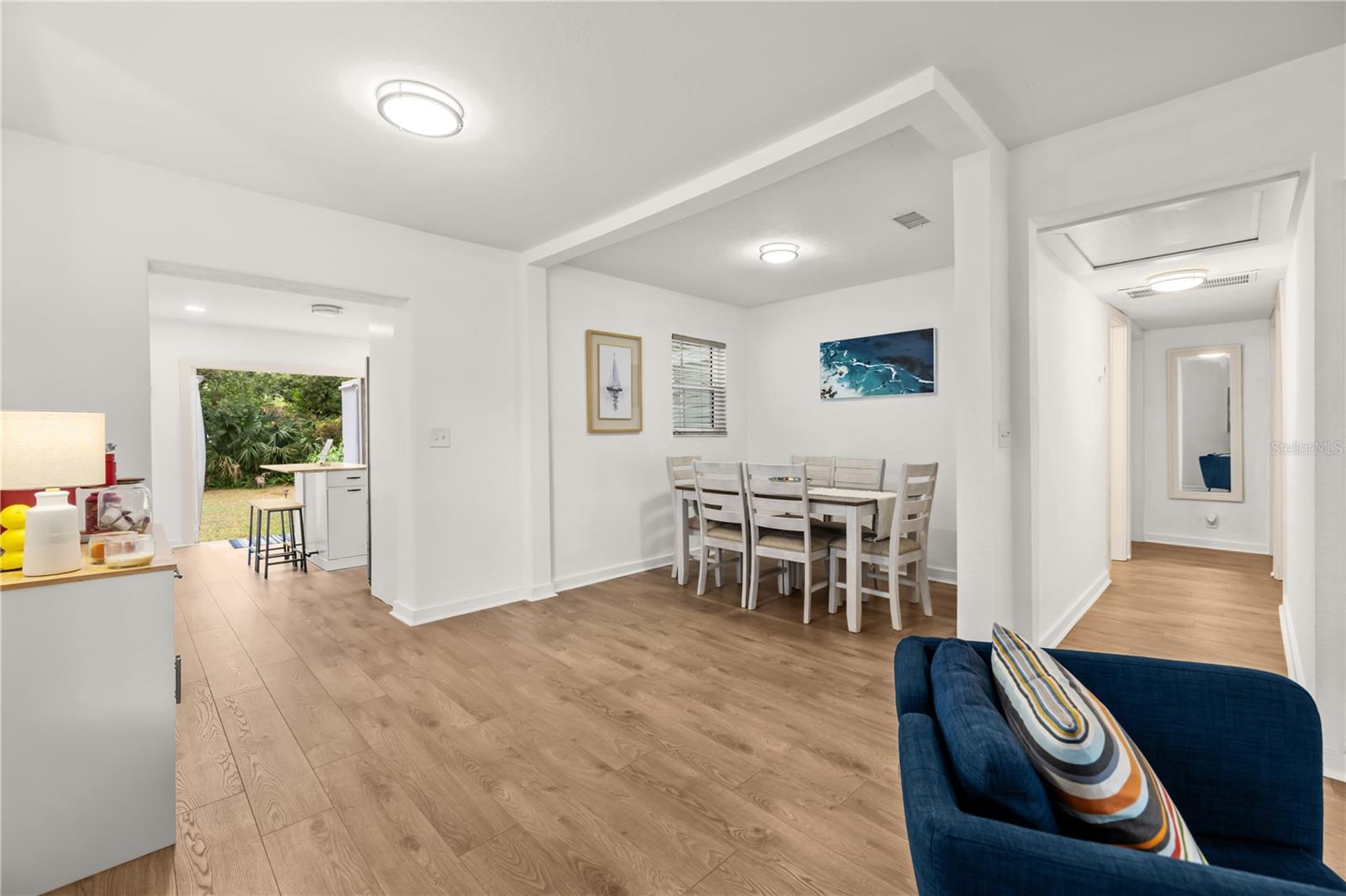 Image 21 of 22 For 3906 Ola Avenue