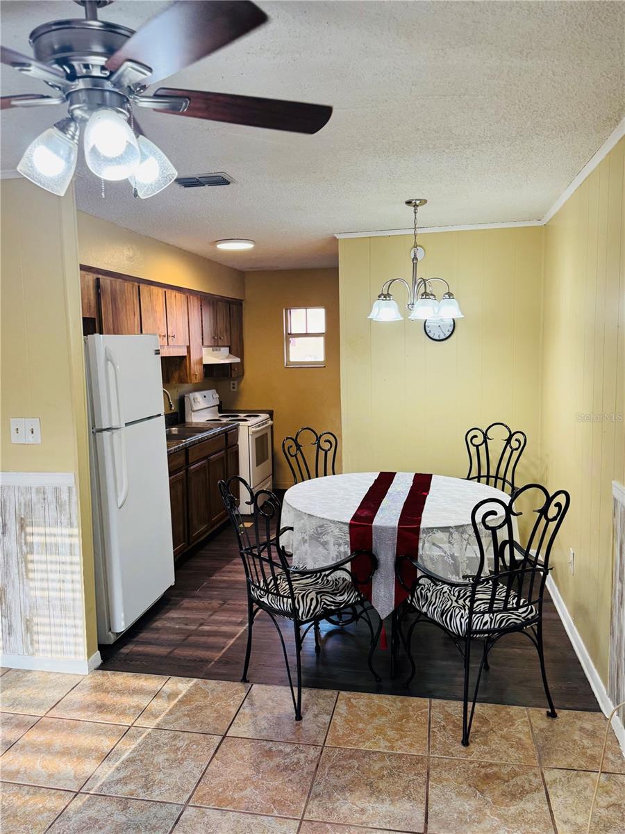 Image 2 of 10 For 1306 Golconda Road